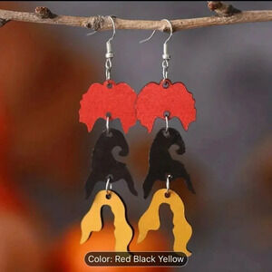 Hocus pocus‎ earrings